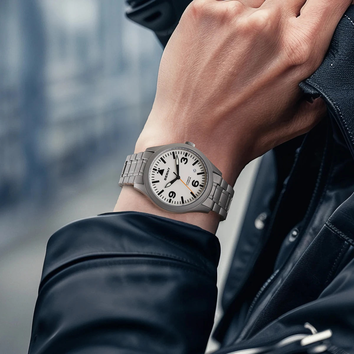 BERNY Titanium Automatic Field Watch – Mechanical Military Wristwatch with Sapphire Crystal